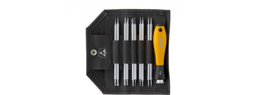 Screwdriver with interchangeable blade set SYSTEM 4 ESD